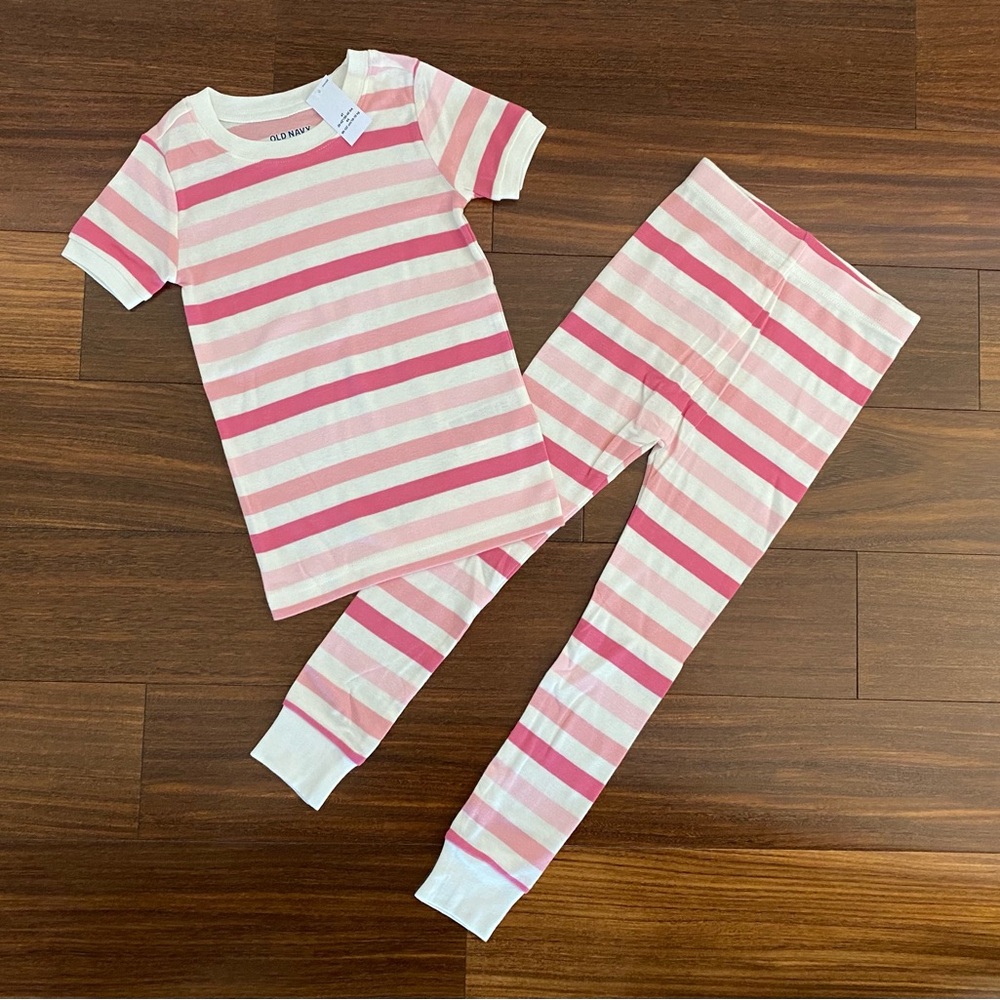 🔷2 for $22🔷 BNWT Old Navy Pink and White Striped Kids Pajama Set